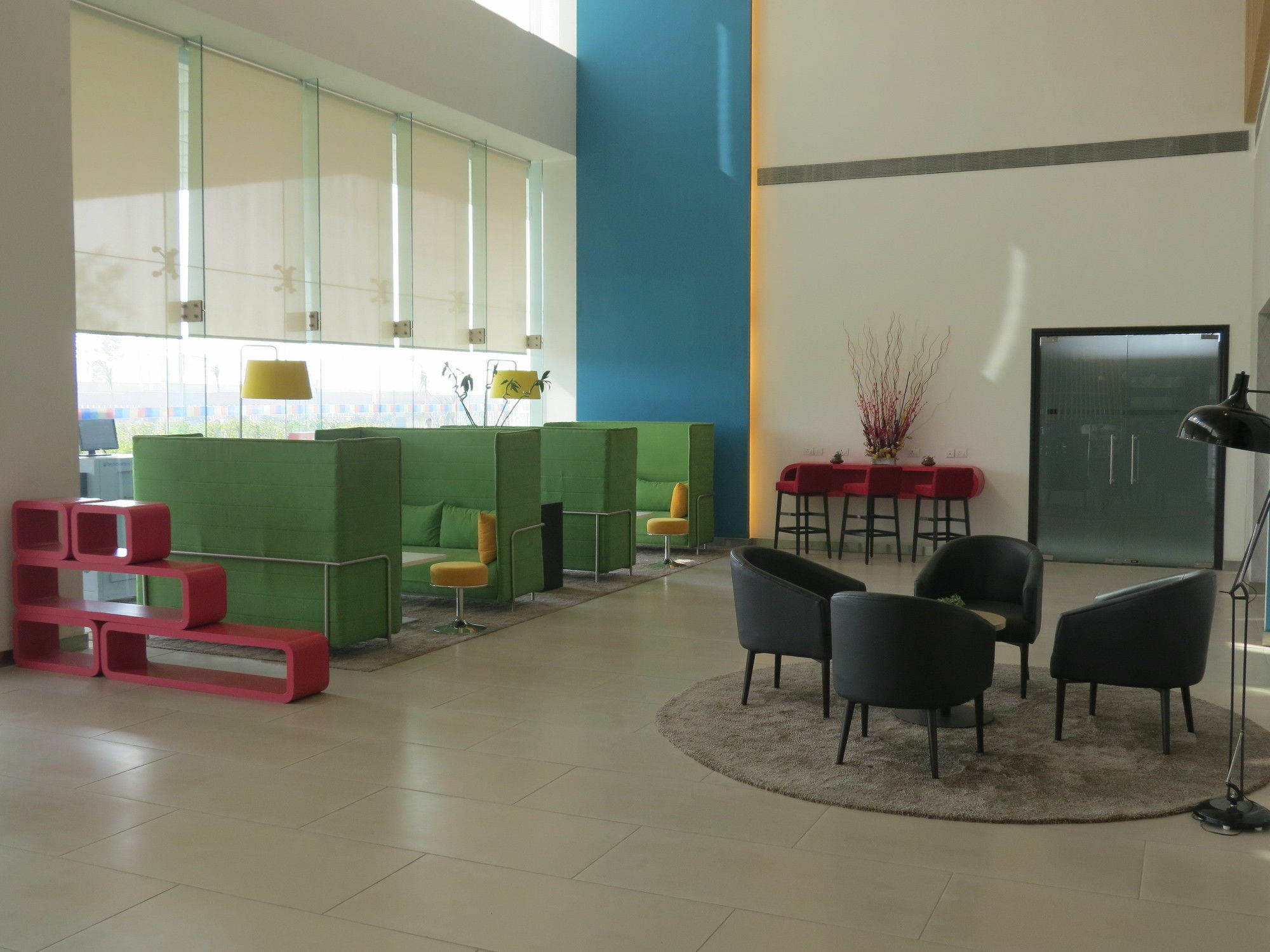 Park Inn By Radisson Gurgaon Bilaspur Manesar Exterior foto